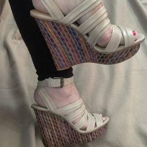 Enzo Angiolini Wedges